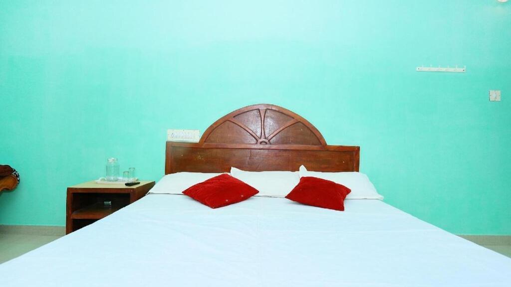 Hill Green Home Stay Thekkady Eksteriør billede